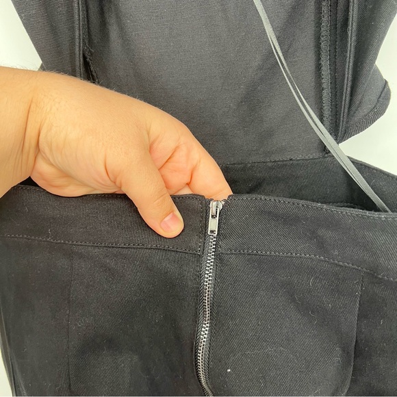 Jealous Tomato Denim Black Cutout Ruffle Sleeveless Wide Leg Overall Jumpsuit - Picture 5 of 9